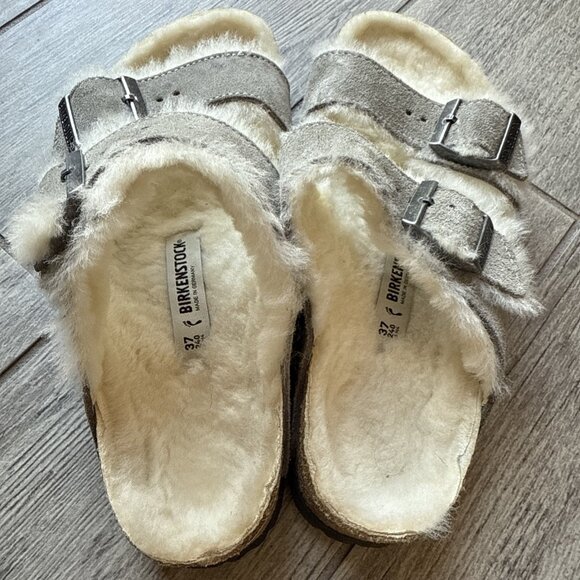 Women’s Birkenstock Arizona Shearling in Stone, Size 37 Medium/Narrow - Picture 2 of 7